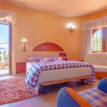 וילה Villas Guzman - Casa Roja מוריירה