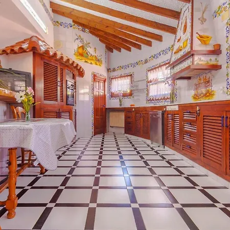 Villa Villas Guzman - Casa Roja Moraira